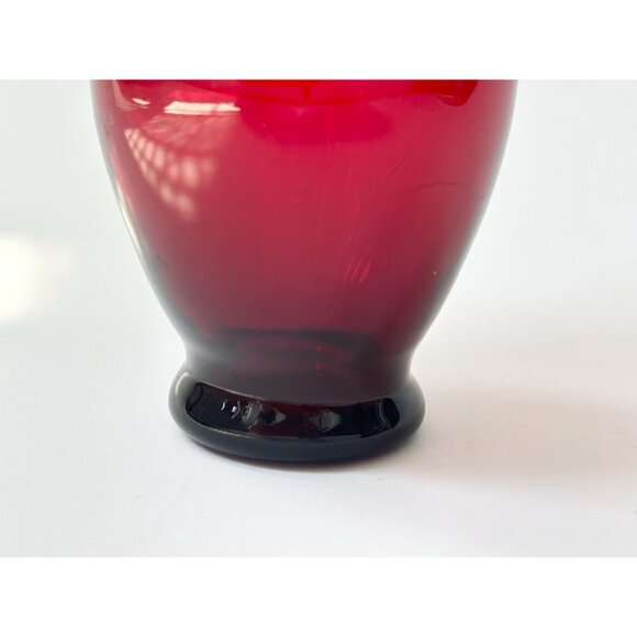 Midcentury Modern Ruby Red Retro Small Glass Vintage Bud Vase - Picture 5 of 6